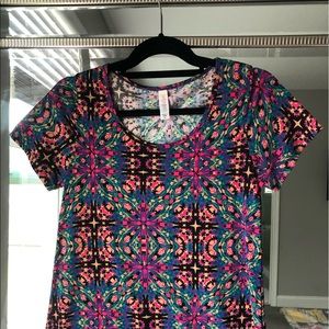 LuLaRoe Perfect Tee - XS